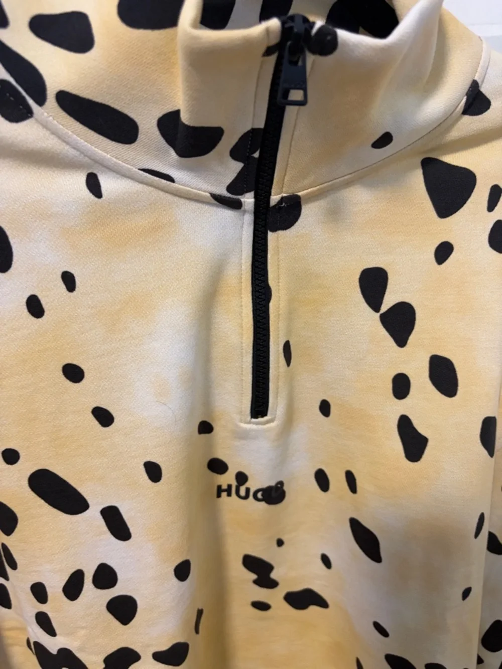 HUGO Yellow & Black Spot Half-Zip Pullover - Picture 4 of 5